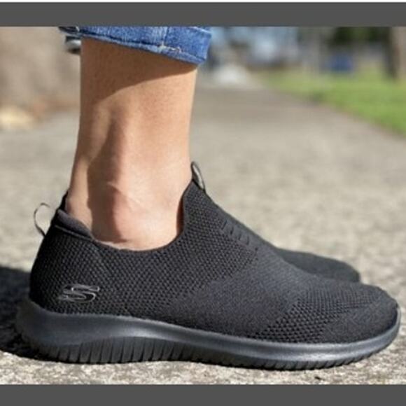 Skechers Men's 5 Black Ultra Flex First Take Knit Slip On Shoes Athletic OS17-4 - Picture 1 of 9